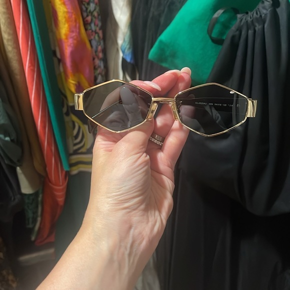 Celine sunglasses, good used condition - Picture 8 of 9